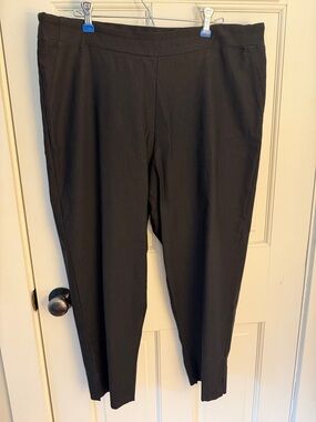 Habitat Black Cropped Pull-On Ponte Pants